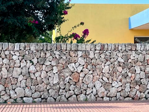 Contrucción de Muros Ornamentales y Divisorios de Piedra